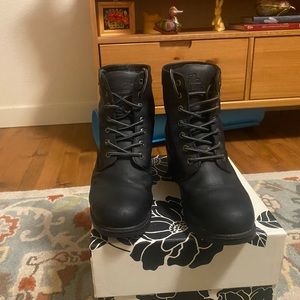 KODIAK HEEL LEATHER LCE UP BOOTS